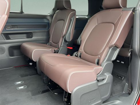 New 2025 Volkswagen ID. Buzz Pro S Plus image 10