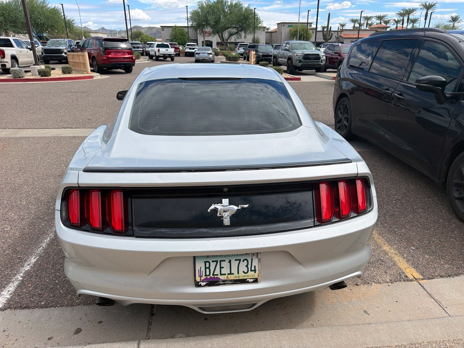 Used 2015 Ford Mustang Coupe w/ Equipment Group 051A RWD image 19