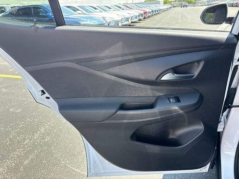 New 2026 Buick Envista Preferred FWD image 28