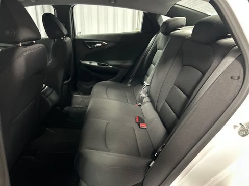 Used 2024 Chevrolet Malibu LS FWD image 22