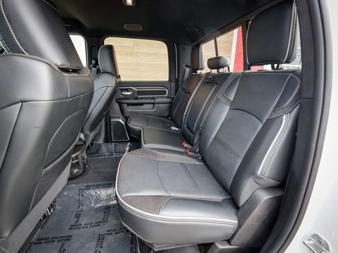 Used 2026 RAM 2500 Laramie AWD/4WD image 30