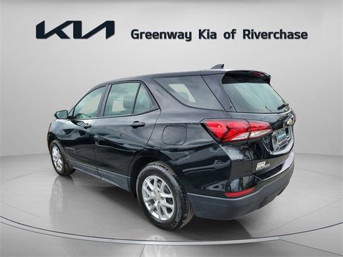 Used 2024 Chevrolet Equinox LS image 4