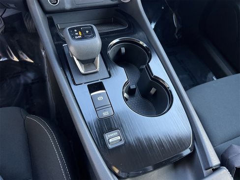 Certified 2023 Nissan Rogue S image 16