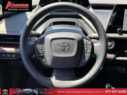Certified 2025 Toyota Prius Plug-In Hybrid FWD image 18