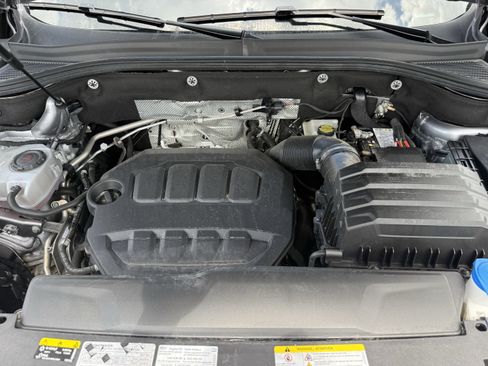 Used 2024 Volkswagen Atlas SE FWD image 33