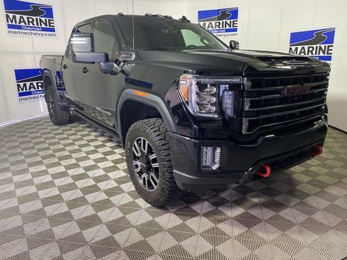 Used 2021 GMC Sierra 2500 AT4 w/ AT4 Premium Plus Package image 1