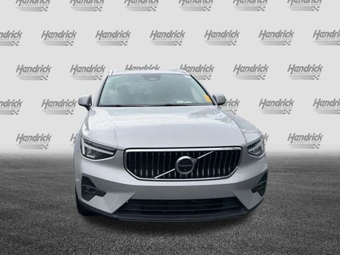 Used 2023 Volvo XC40 B5 Ultimate w/ Protection Package Premier AWD/4WD image 5