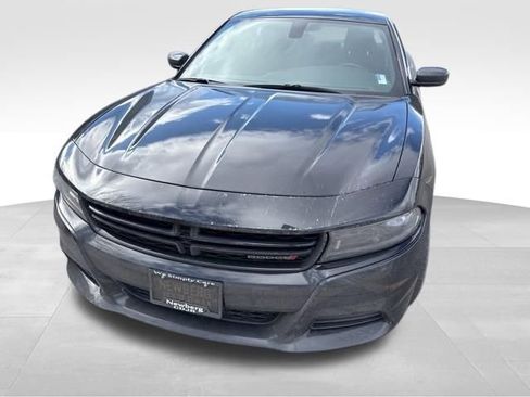 Used 2023 Dodge Charger SXT image 4