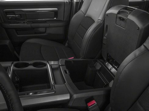 Used 2016 RAM 1500 Big Horn AWD/4WD image 9