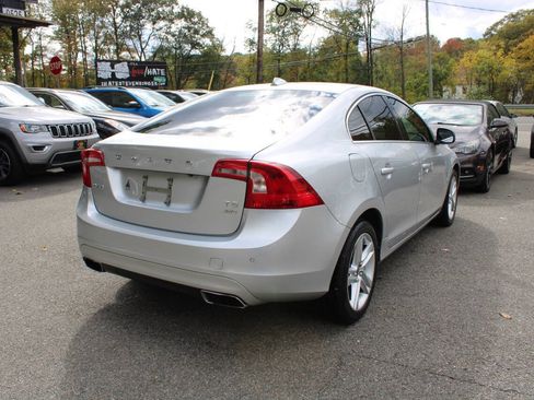 Used 2015 Volvo S60 T5 Premier image 8