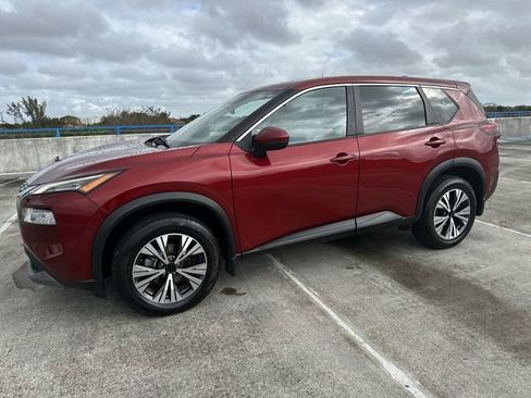 Used 2022 Nissan Rogue SV image 37