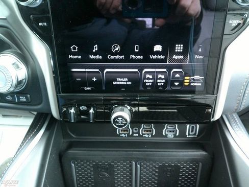 Used 2025 RAM 1500 Tungsten w/ Off Road Group image 19