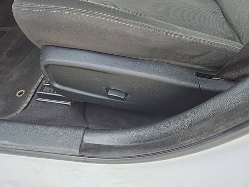 Used 2018 Dodge Charger SXT image 36