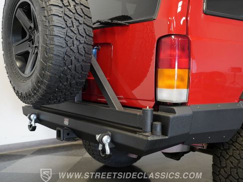 Used 1998 Jeep Cherokee Sport image 29