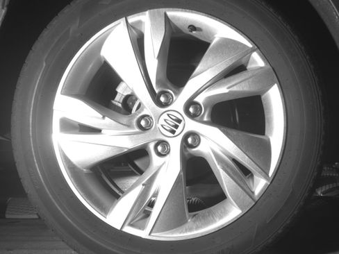 Used 2025 Buick Encore GX Preferred AWD/4WD image 15