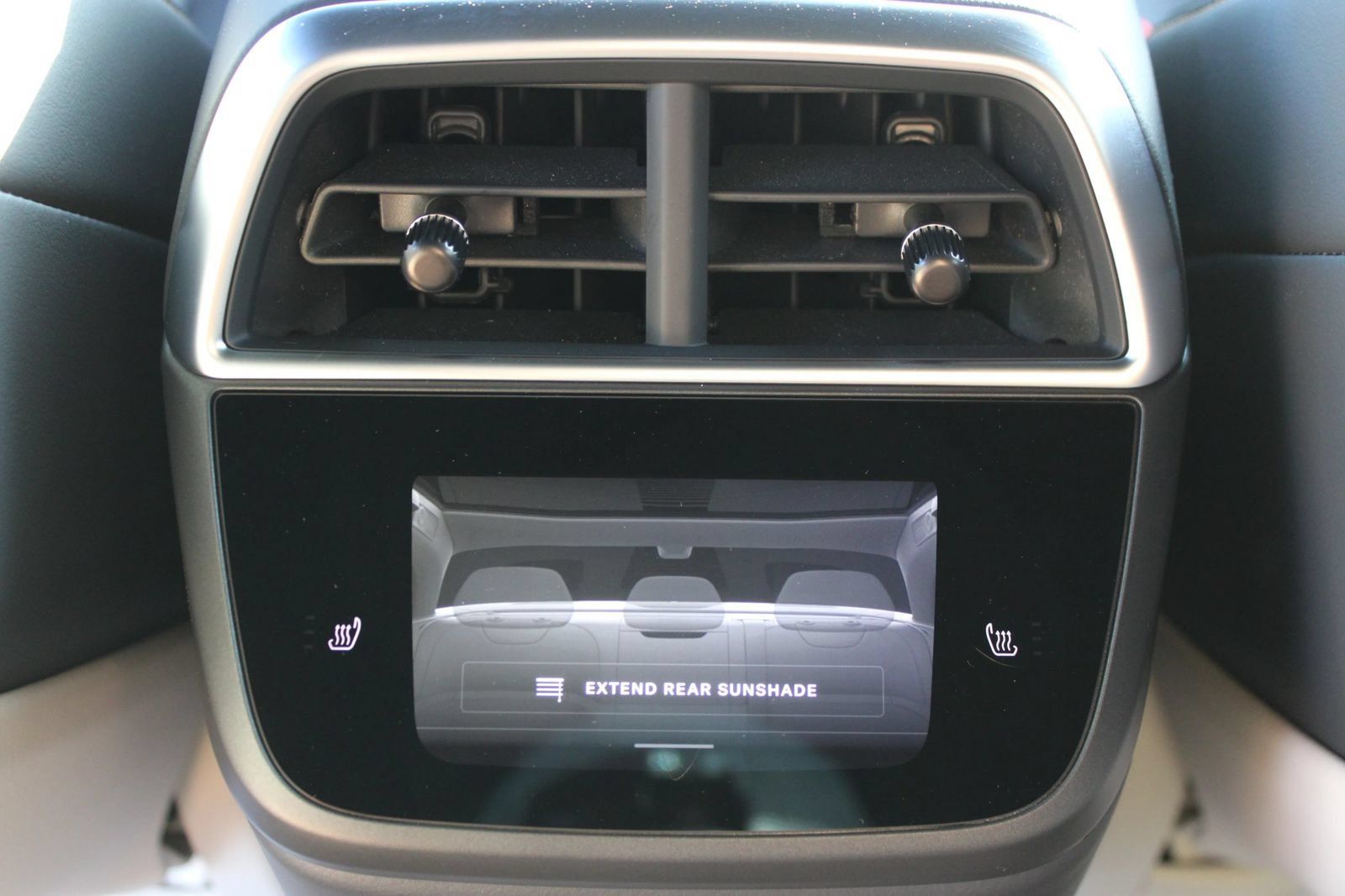 Used 2025 Lucid Air Pure RWD image 20