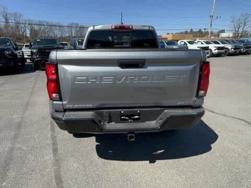 New 2026 Chevrolet Colorado ZR2 w/ Technology Package AWD/4WD image 4
