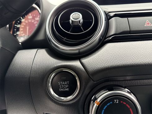 Used 2024 MAZDA MX-5 Miata Grand Touring image 15