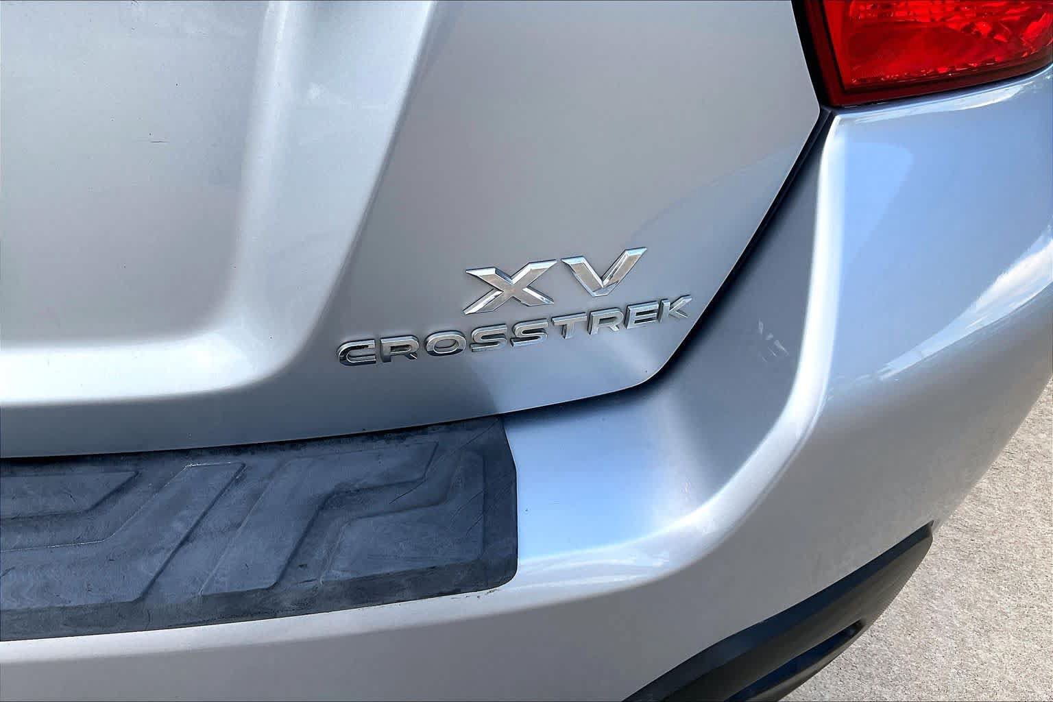 Used 2013 Subaru Crosstrek 2.0i Limited w/ Popular Pkg 2 AWD/4WD image 10