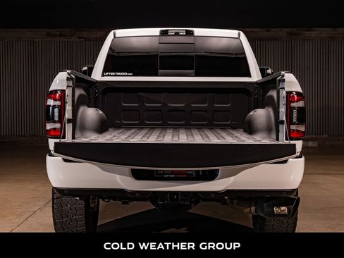 Used 2022 RAM 2500 Laramie w/ Night Edition image 8