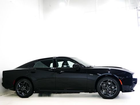 New 2026 Dodge Charger R/T w/ Driver Convenience Group AWD/4WD image 4