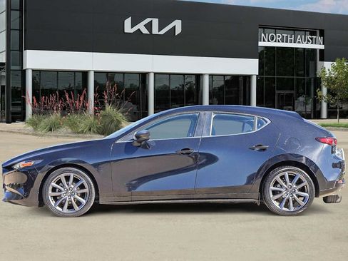 Used 2021 MAZDA MAZDA3 s image 4