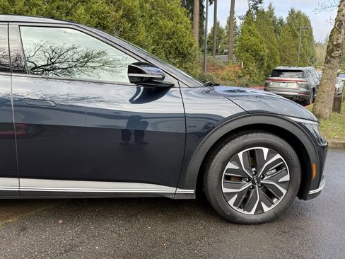 Used 2024 Kia EV6 Light image 14