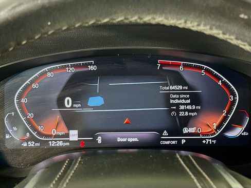 Used 2021 BMW 530i w/ Premium Package image 16