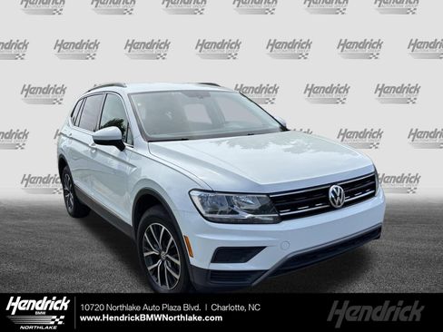 Used 2018 Volkswagen Tiguan SE image 1