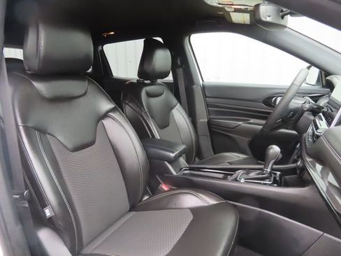 Used 2023 Jeep Compass Altitude w/ Convenience Group image 24