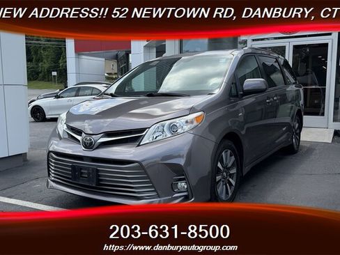 Used 2019 Toyota Sienna XLE Premium AWD/4WD image 1