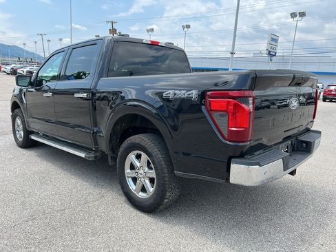 Used 2025 Ford F150 XLT w/ Equipment Group 301A Standard AWD/4WD image 4