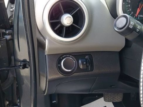 Used 2020 Chevrolet Sonic Premier FWD image 16