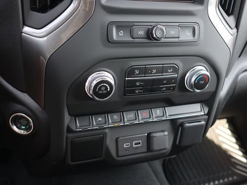 New 2025 GMC Sierra 1500 Pro w/ Graphite Edition image 11