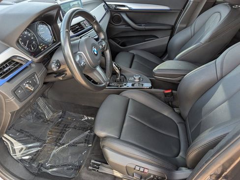 Used 2021 BMW X1 xDrive28i w/ M Sport Package image 11