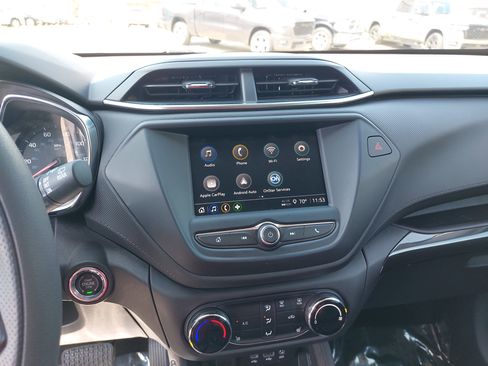 Used 2023 Chevrolet TrailBlazer LT image 25