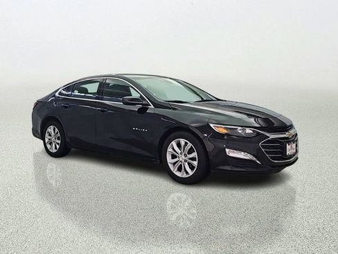 Used 2021 Chevrolet Malibu LT image 8