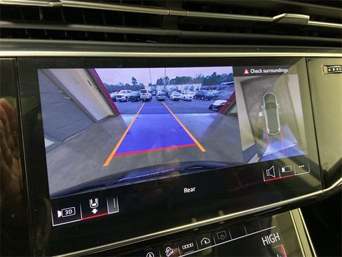 Used 2024 Audi Q7 3.0T Premium Plus image 26