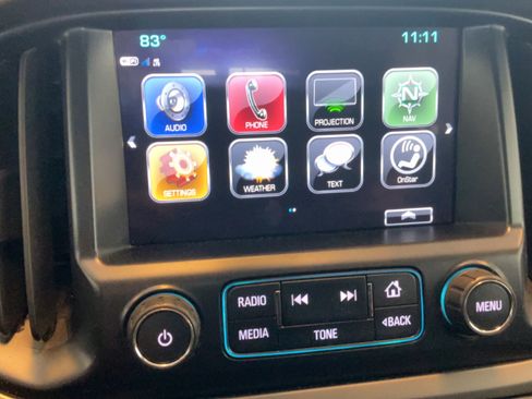 Used 2017 Chevrolet Colorado Z71 w/ Z71 Midnight Edition AWD/4WD image 11