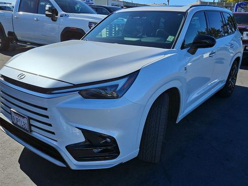 Used 2024 Lexus TX 500h AWD w/ Technology Package image 2
