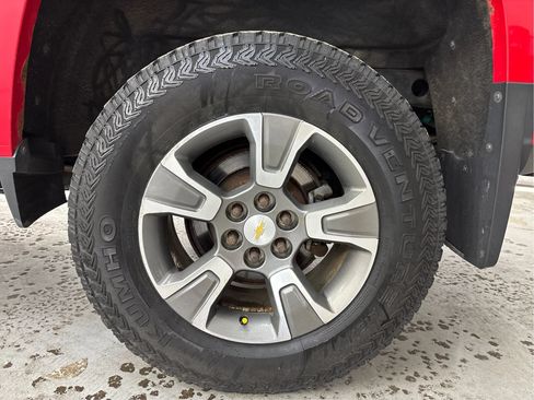 Used 2017 Chevrolet Colorado Z71 AWD/4WD image 23