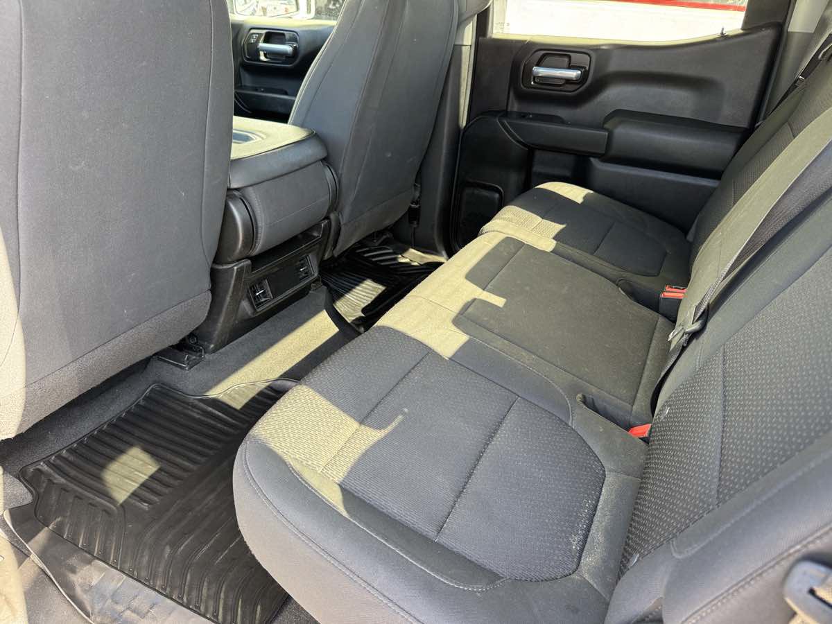 Used 2021 Chevrolet Silverado 1500 Custom Trail Boss AWD/4WD image 18