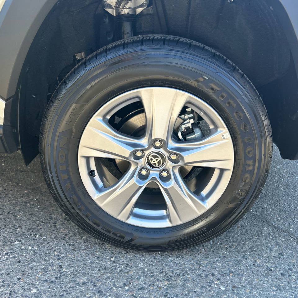 Used 2025 Toyota RAV4 XLE w/ Convenience Package FWD image 48