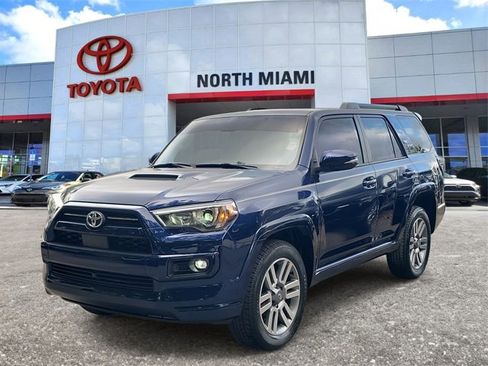 Used 2023 Toyota 4Runner TRD Sport image 2