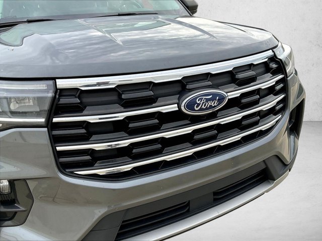 Used 2025 Ford Explorer Active w/ Active Comfort Package RWD image 26