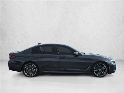 Used 2021 BMW M550i xDrive AWD/4WD image 4