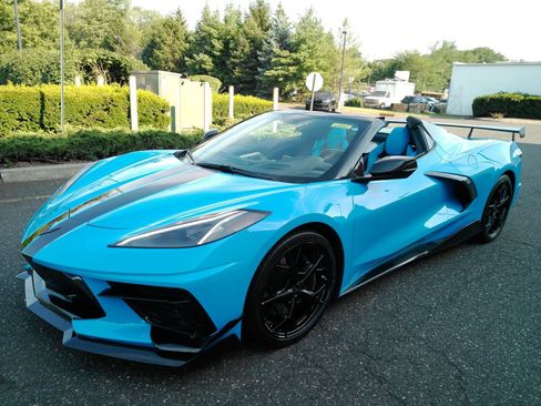 Used 2021 Chevrolet Corvette Stingray Premium Conv w/ Z51 Performance Package RWD image 9