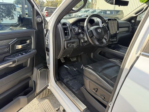 Used 2021 RAM 2500 Limited image 19