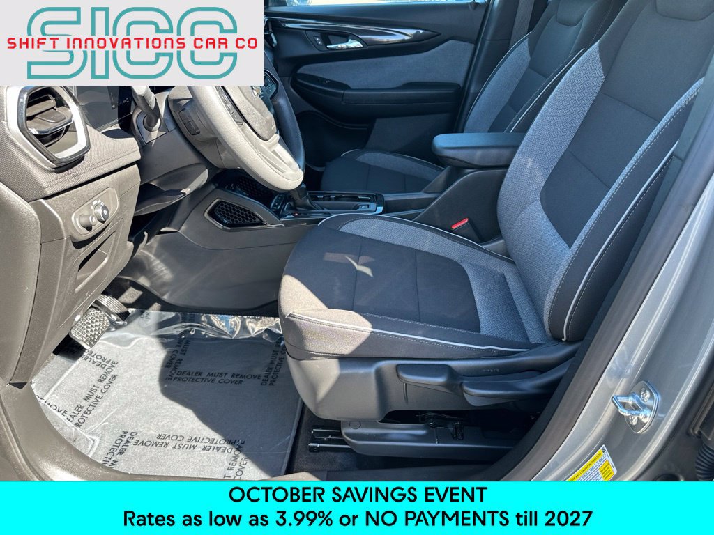Used 2025 Chevrolet TrailBlazer LT AWD/4WD image 14