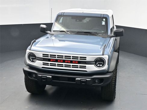Used 2025 Ford Bronco Heritage Edition image 9